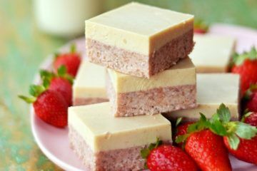 Kids Eat by Shanai raw strawberry slice