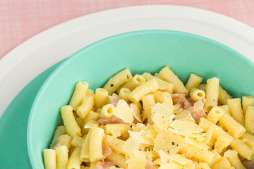 ham and cauliflower Alfredo macaroni