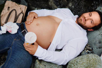 Nick Roberts foot-food maternity photo parody