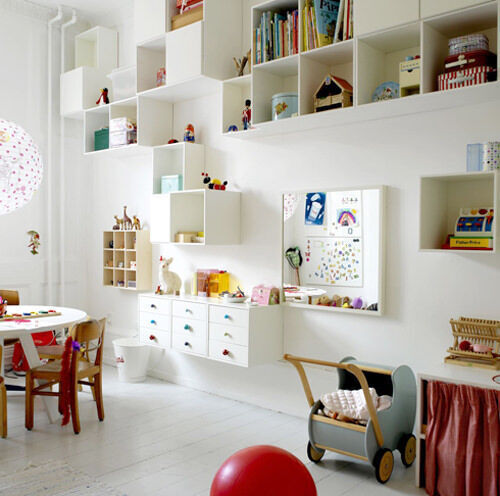 Inspiring playrooms - wall storage