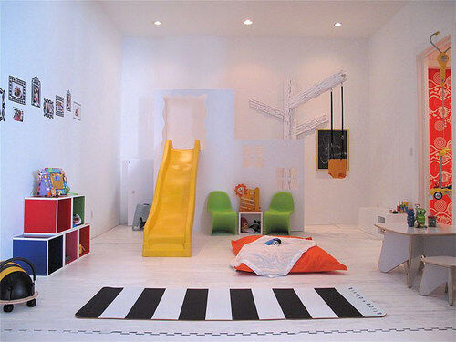 Inspiring playrooms - indoor slide