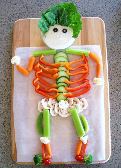 Halloween food: veggie skeleton
