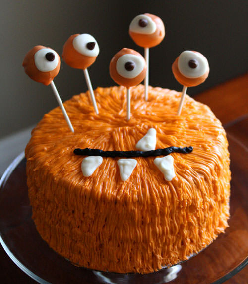 Halloween food: monster cake