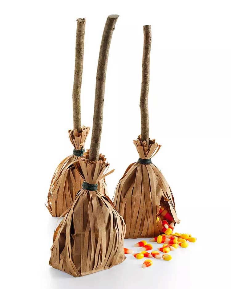 Halloween crafts: witches' broom treat bags