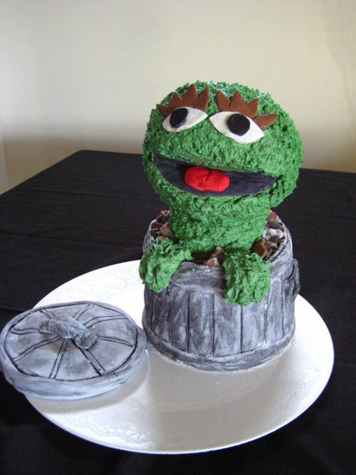 Oscar The Grouch cake by Katie Poli