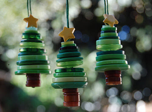 Christmas craft - button trees