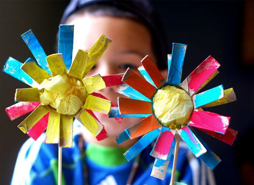 Toilet paper flowers