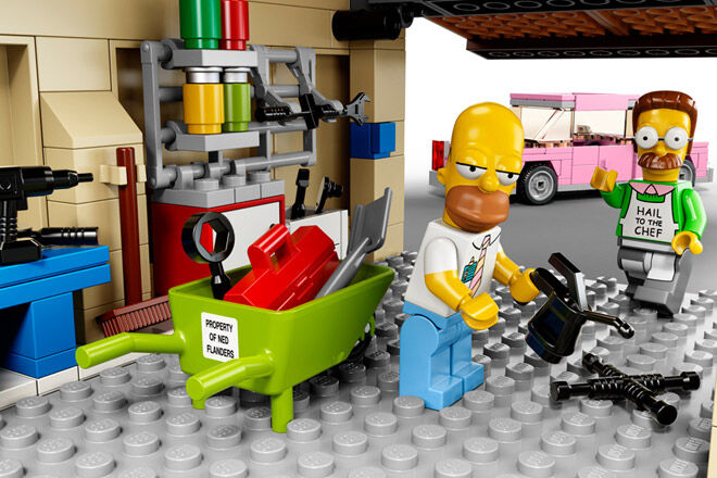Homer Simpson and Ned Flanders LEGO garage