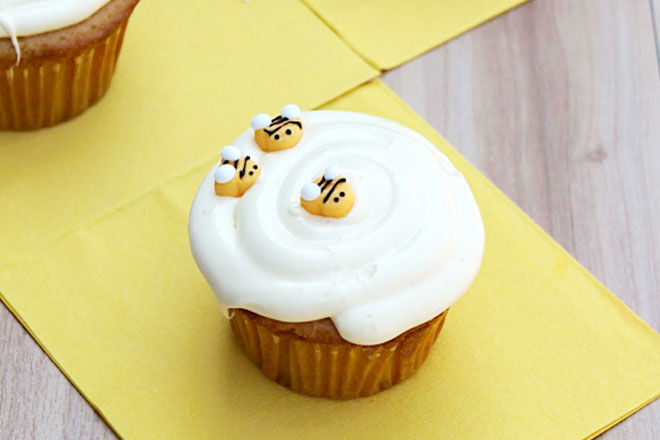 Honey Vanilla Cupcakes