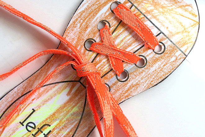 Simple way to hot sale tie shoelaces