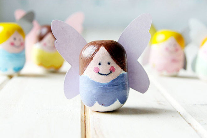 DIY tooth fairy container made from kinder surprise eggs.