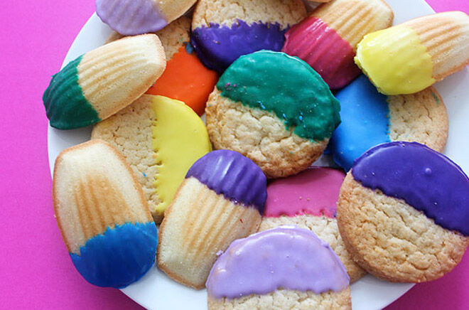 DYI colour dipped cookies