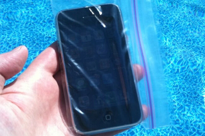 waterproof ziplock iphone