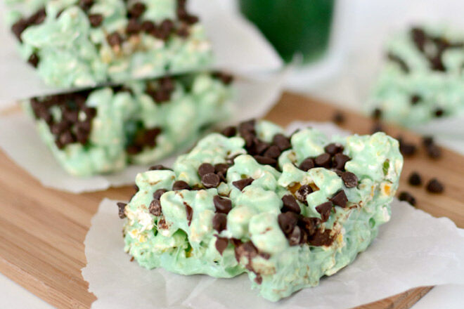 Mint Chocolate Popcorn Slice