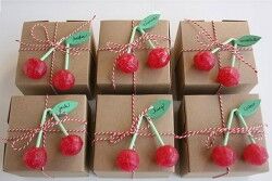 13 gorgeous free printable gift wraps | Mum's Grapevine