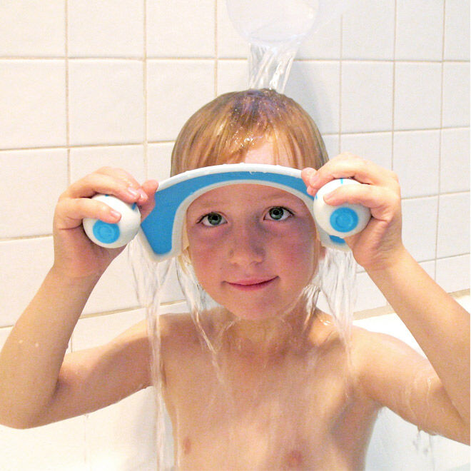 Keep shampoo and water out of kiddies eyes with Drieyes