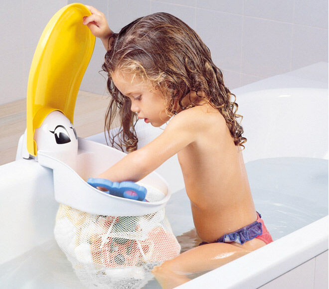 Keep kids toys neat and tidy in the bathroom with the Pelican Bath Storage Pouch