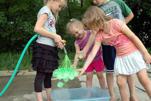 Great outdoor fun with Bunch-o-Balloons!