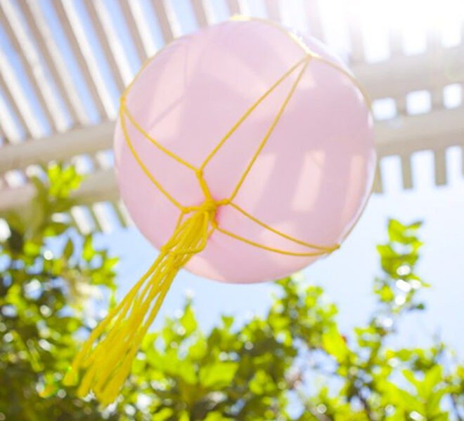 Make a Macrame Balloon! 13 cool DIY Balloon Projects | Mum's Grapevine DIY