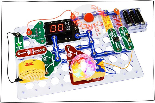 Snap Circuits Arcade - Voted Best Toy for Scientific Play