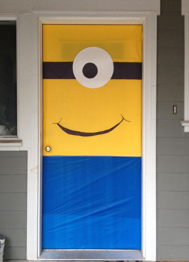Minion Party Ideas - Turn the front door into a Minion! | Mum's Grapevine