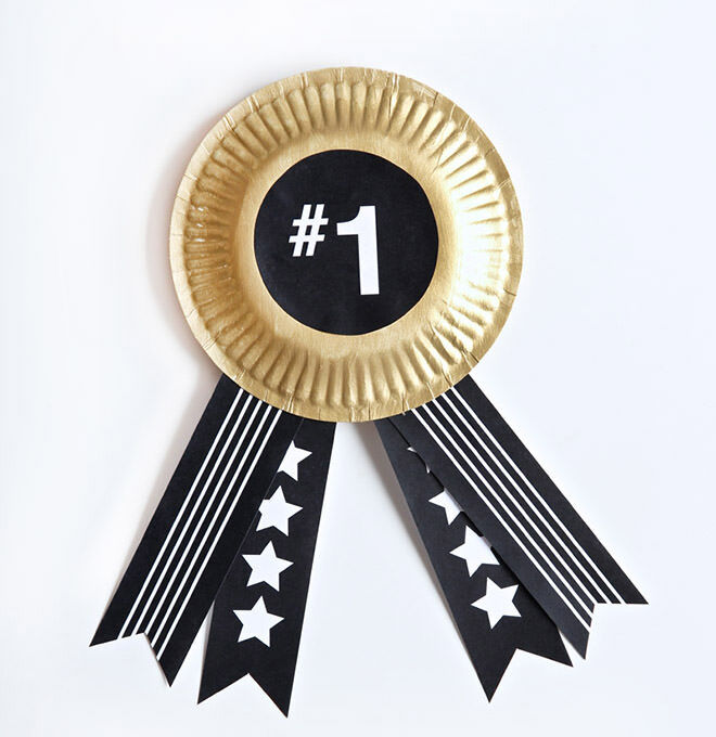 12 Craft Ideas for Father's Day: Dad wins the award for Number #1 Dad! | Mum's Grapevine