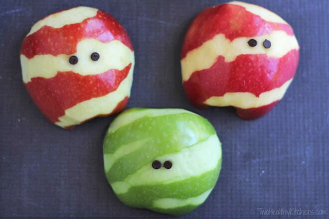 Fun Halloween food can be super simple too - just take a look at these apple 'mummies'. It's amazing what a bit of strategic peeling can do!