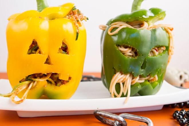 Who needs bowls on Halloween when you can carve out a capsicum?