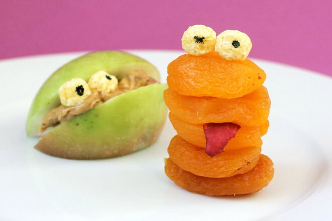 Fruit monsters make awesome Halloween lunch bites.