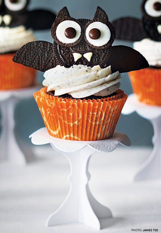 These cute owl cupcakes will disappear quicker than you can say hoot hoot!