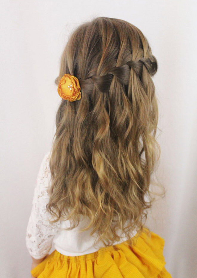 12 Easy & Simple Hairstyles for Girls That You Should Know About Them