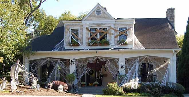 The best Halloween house we've ever seen!