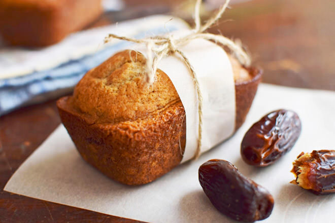 Add a little spice to the squirts lunches with these tasty date and ginger mini loaves. Nom nom! 