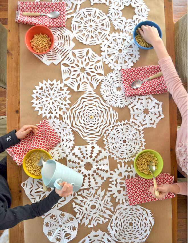 Easy DIY Snowflake Table Runner