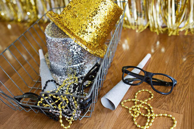 DIY photo booth New year's eve 2016 kids activities ideas