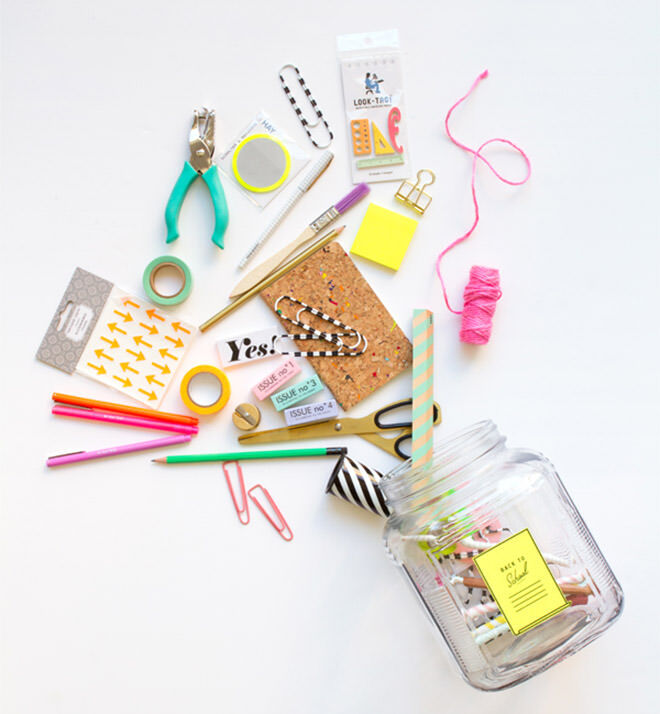 Make a gift jar to give to the kids a great way to celebrate going back to school.