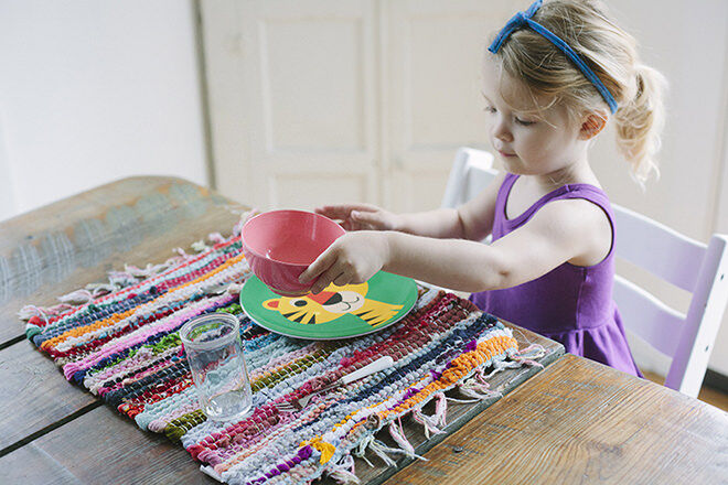 Act it out - easy step by step ways to teach your kids how to set the table