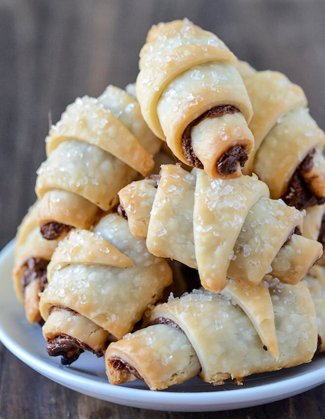 Nutella crescent pie bites