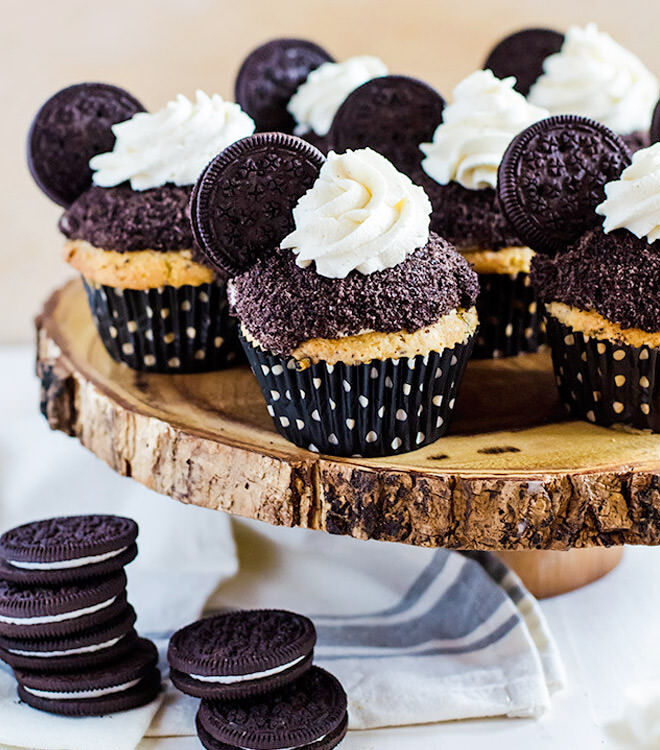 Oreo cookies and cream cupcakes