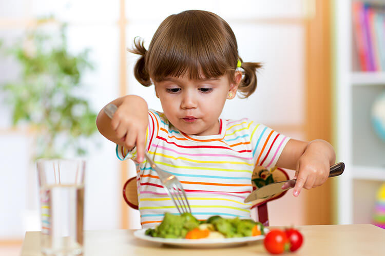 11 ways to make teaching table manners a breeze | Mum's Grapevine