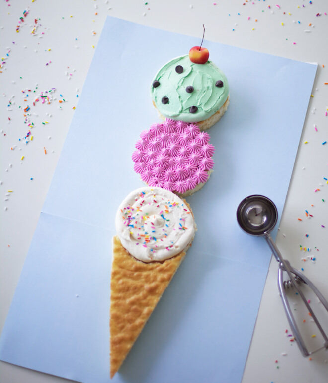 Easy ice cream cake - how to throw a deliciously fun ice cream party.