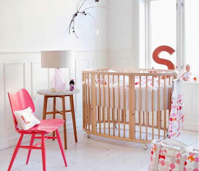 Stokke sleepi mini cot - choosing the right cot for baby