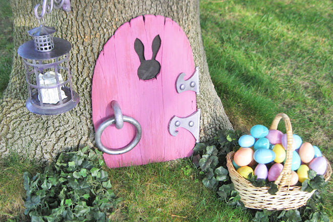 Easter bunny door