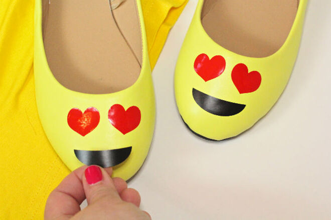 Brite and Bubbly - DIY Emoji Shoes