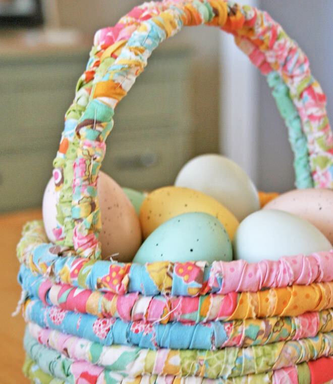 Rolled fabric Easter basket tutorial