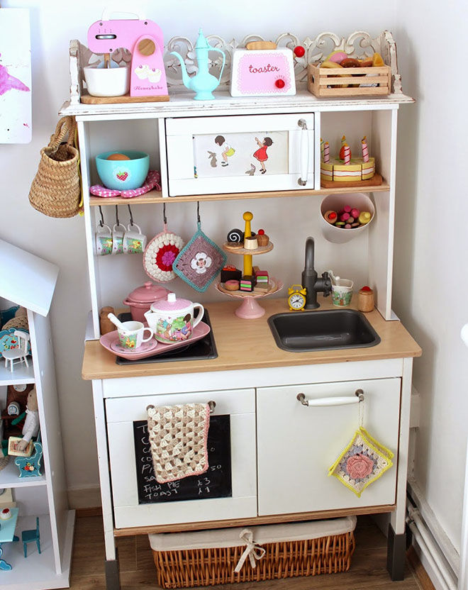 13 fun ways to transform the IKEA play kitchen | Mum's Grapevine