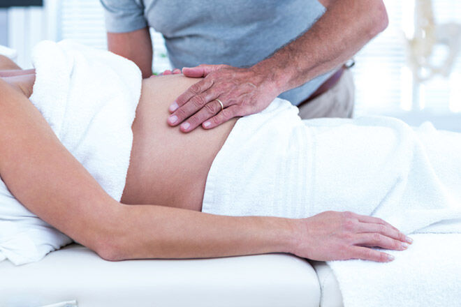 labour-pain-massage