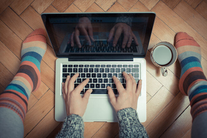 Mum-and-laptop-home-study