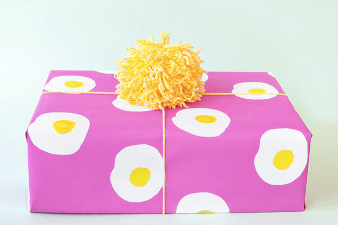 Printable gift wrap wrapping paper eggs