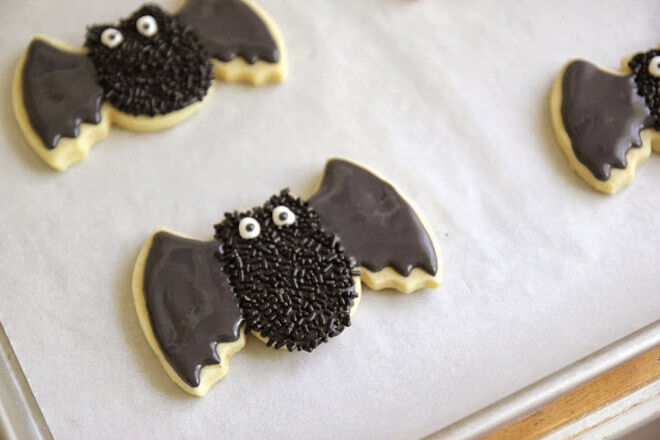 Halloween biscuit recipe bat